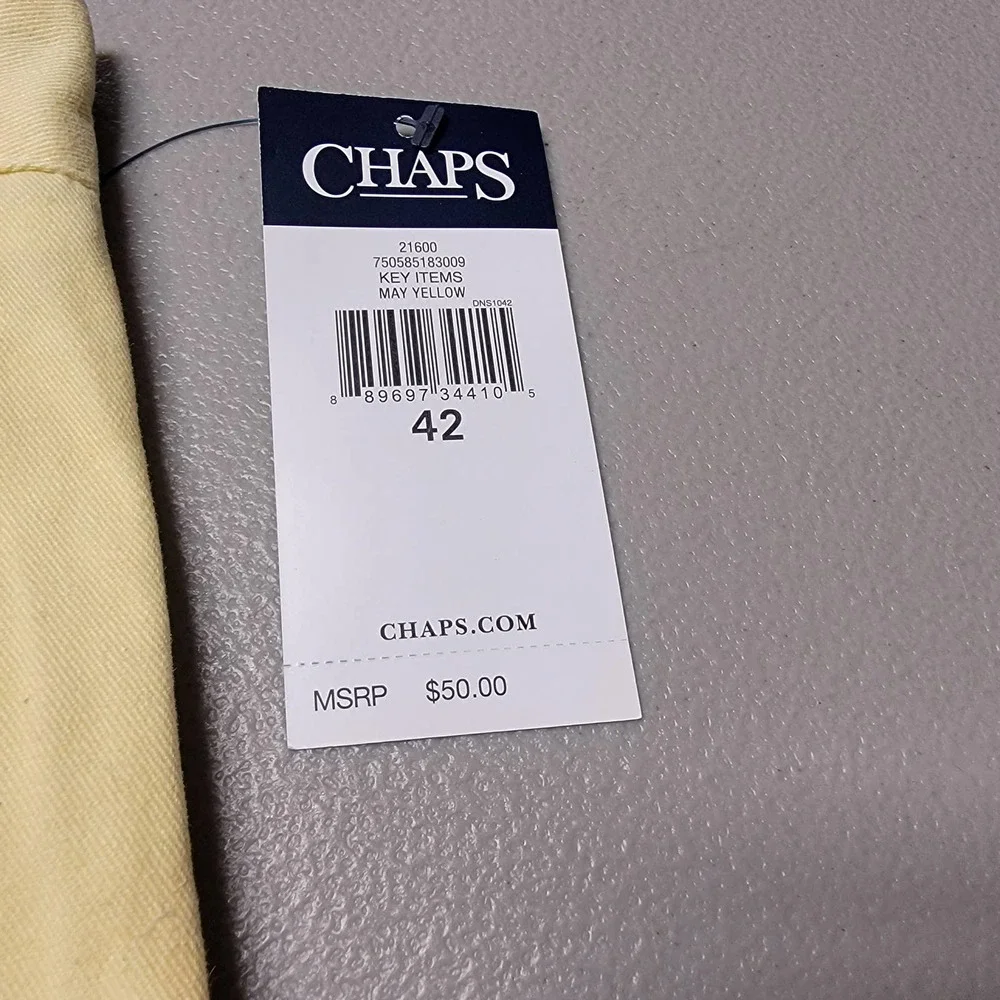 Chaps Shorts - Yellow -‎ Golf Country Club Shorts - Size 42 NWT